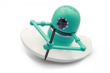  LANDZO Landzo Quincy Drawing Robot – The Robot Artist, 2233900 LANDZO