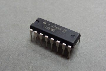 components TEXAS INSTRUMENTS TEXAS INSTRUMENTS - IC, DRIVER, PERIPHERAL, DUAL, 36V - L293DNE