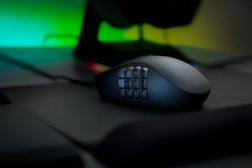 miške RAZER Miška Razer Naga Trinity